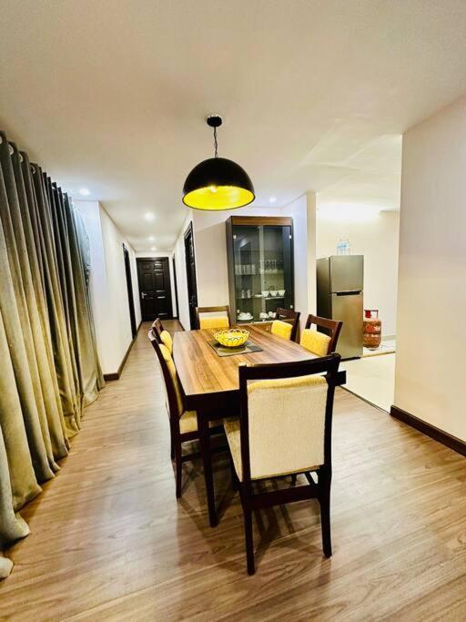 Penthouse 3 Bedroom Apartment With A Beautiful View Pokhara Bagian luar foto